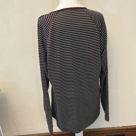 Patagonia burgundy striped long sleeve Polartec Midweight  tee Size XL EUC - Picture 5 of 11